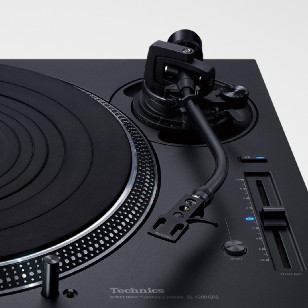SL-1210GR2 Grand Class Delta Sigma Direct Drive Turntable - Black