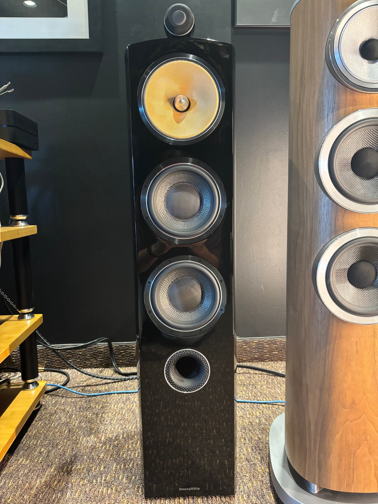 Pre-Owned 804 Diamond Floor-standing Speaker Pair - Gloss Black