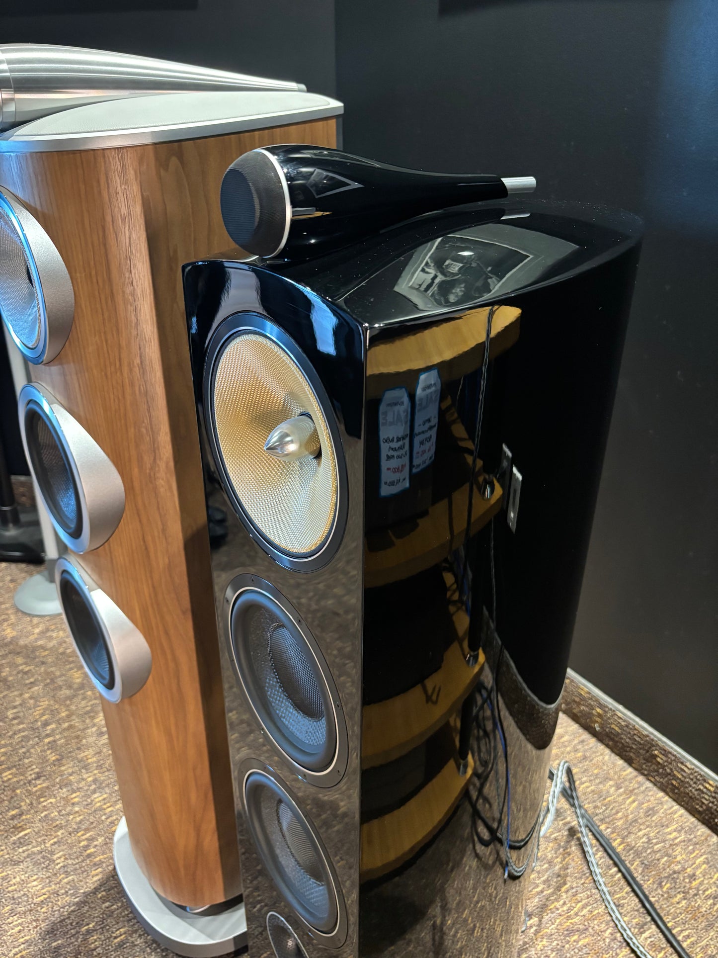 Pre-Owned 804 Diamond Floor-standing Speaker Pair - Gloss Black