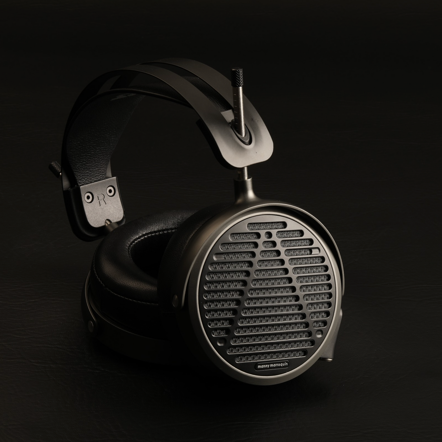 MM-500 Manny Marroquin with Carry Case & 6.3mm Cable