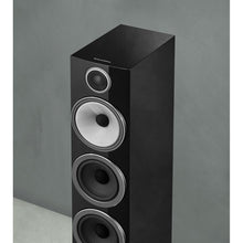 704 S3_Black_