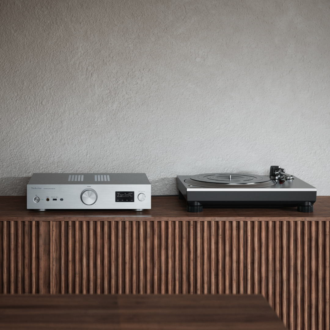 SU-GX70 Grand Class Network Audio Amplifier - Black