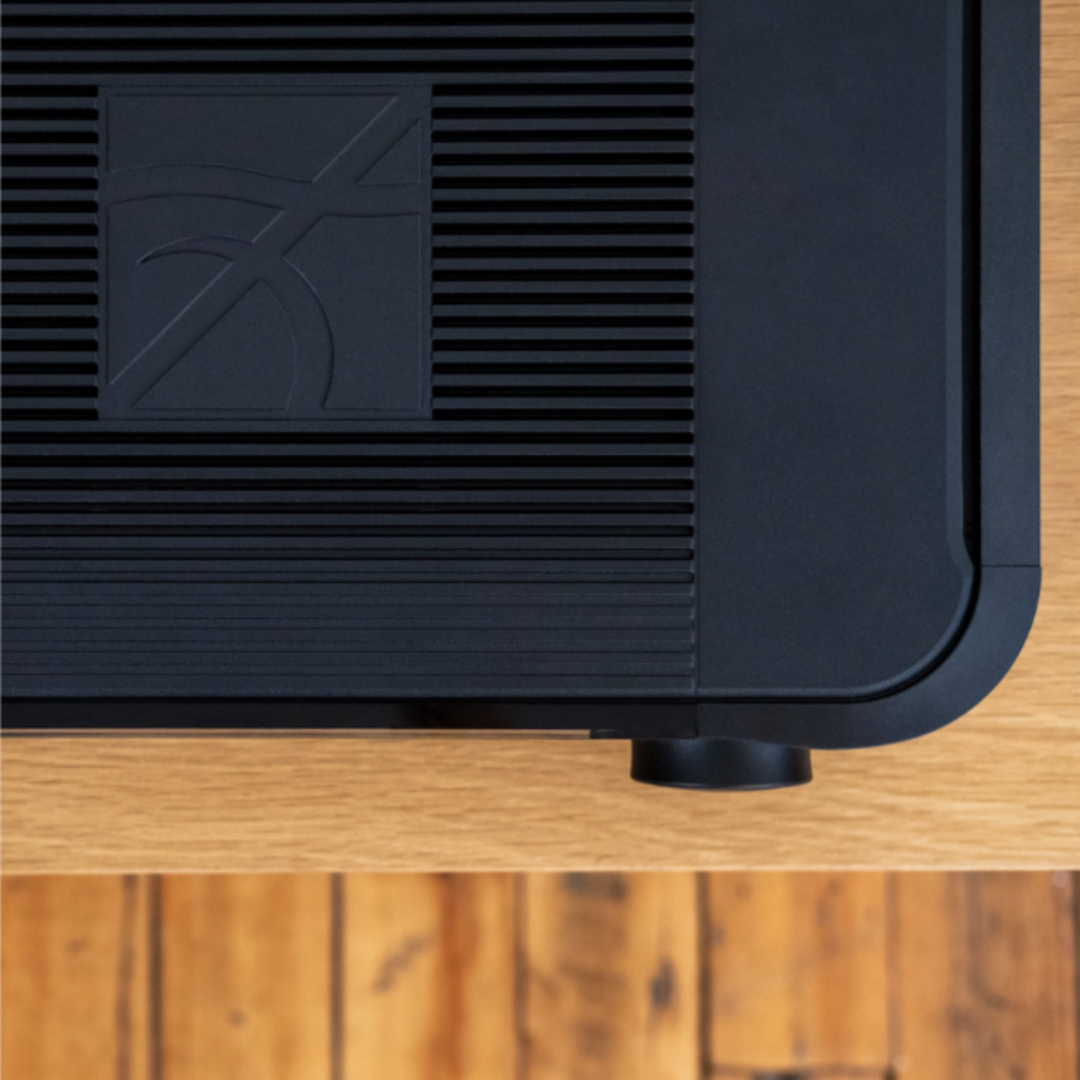 Compass Collection 371 Network Player / Amplifier - Black