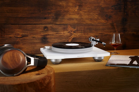 TT15S1 Reference Belt Drive Turntable with Cartridge