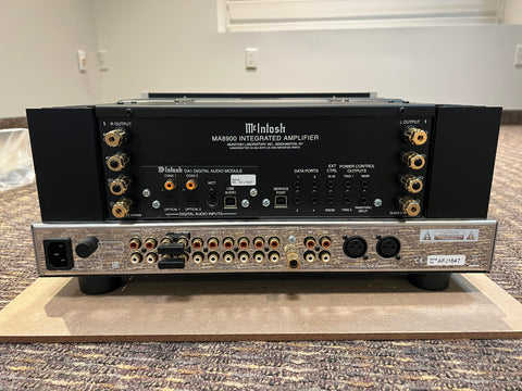 MA8900 2-Channel Integrated Amplifier - PRE-OWNED