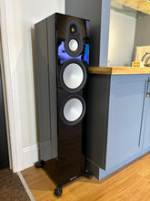 Monitor Audio Silver 500 Floorstanding Speaker - High Gloss Black - DEMO PAIR