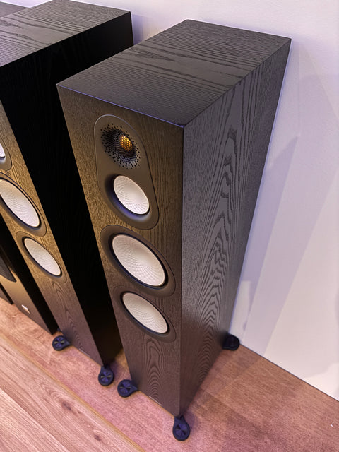 Monitor Audio Silver 300 Floorstanding Speaker - Black Oak - DEMO PAIR