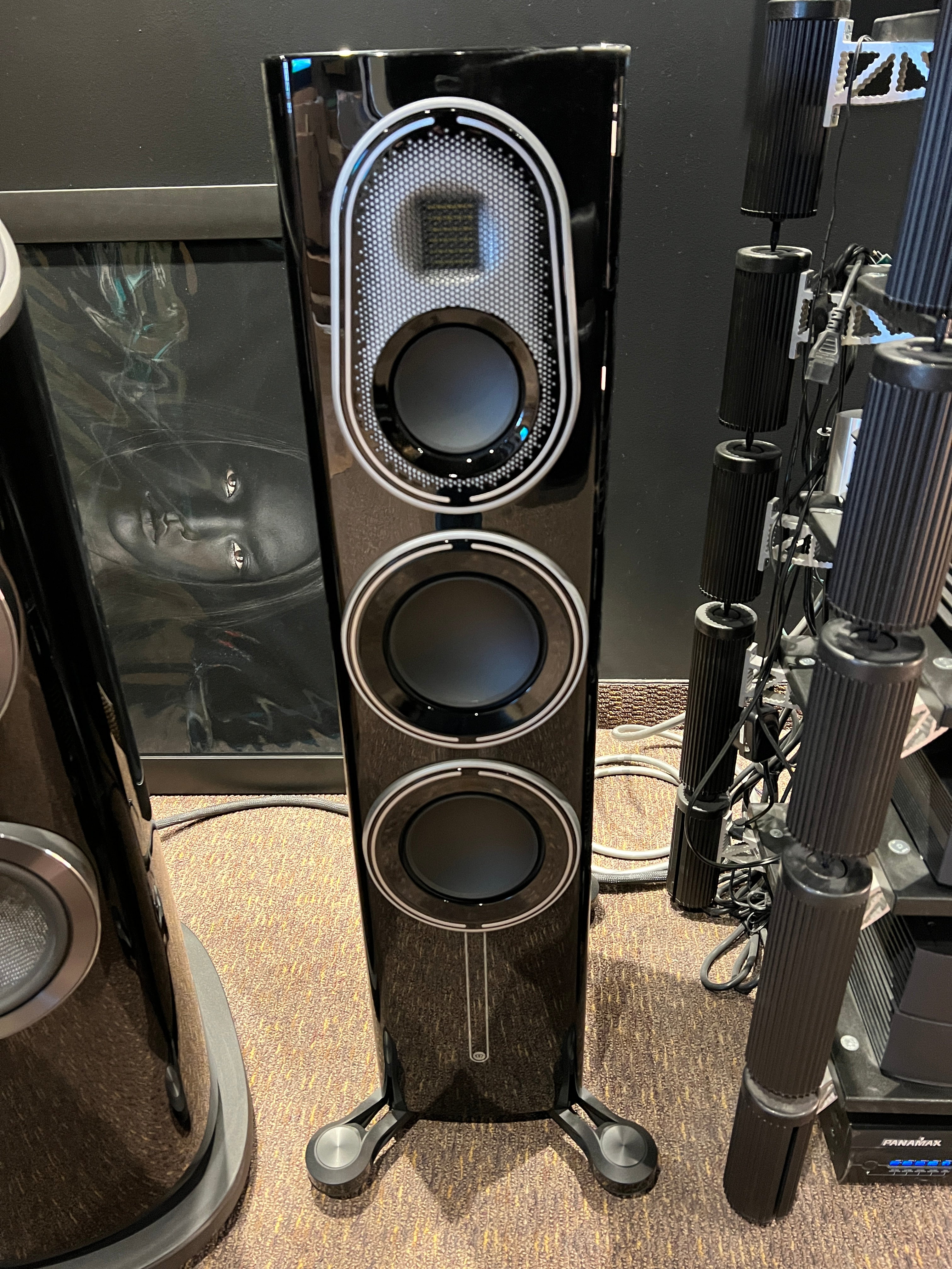 Monitor Audio Platinum PL-200 Floorstanding Speaker Pair - Demo
