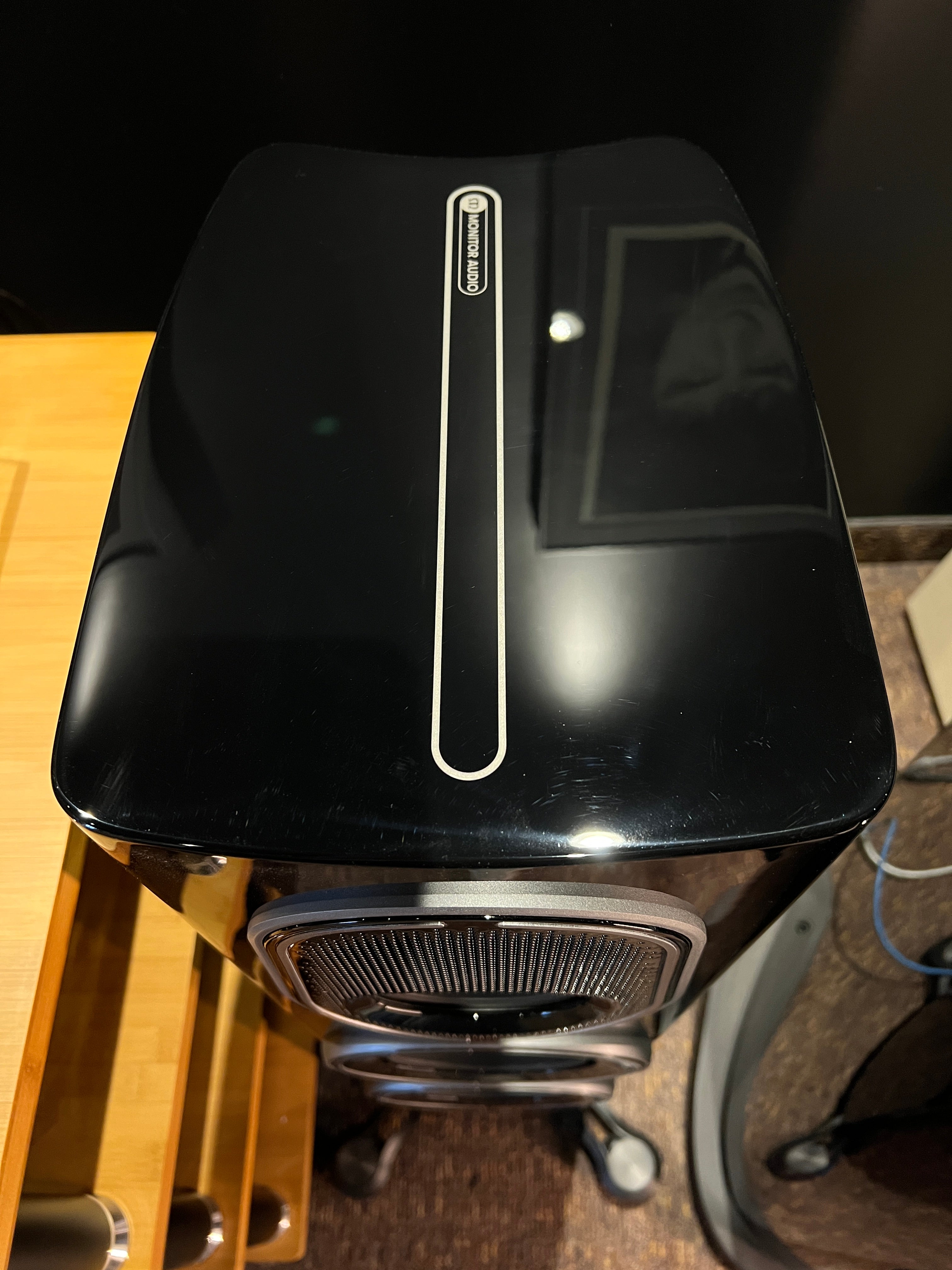 Monitor Audio Platinum PL-200 Floorstanding Speaker Pair - Demo