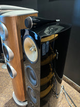 Pre-Owned 804 Diamond Floor-standing Speaker Pair - Gloss Black