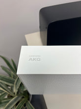 SAMSUNG AKG VL551/ZC UHQ Sound Wireless Audio - White - Demo Model