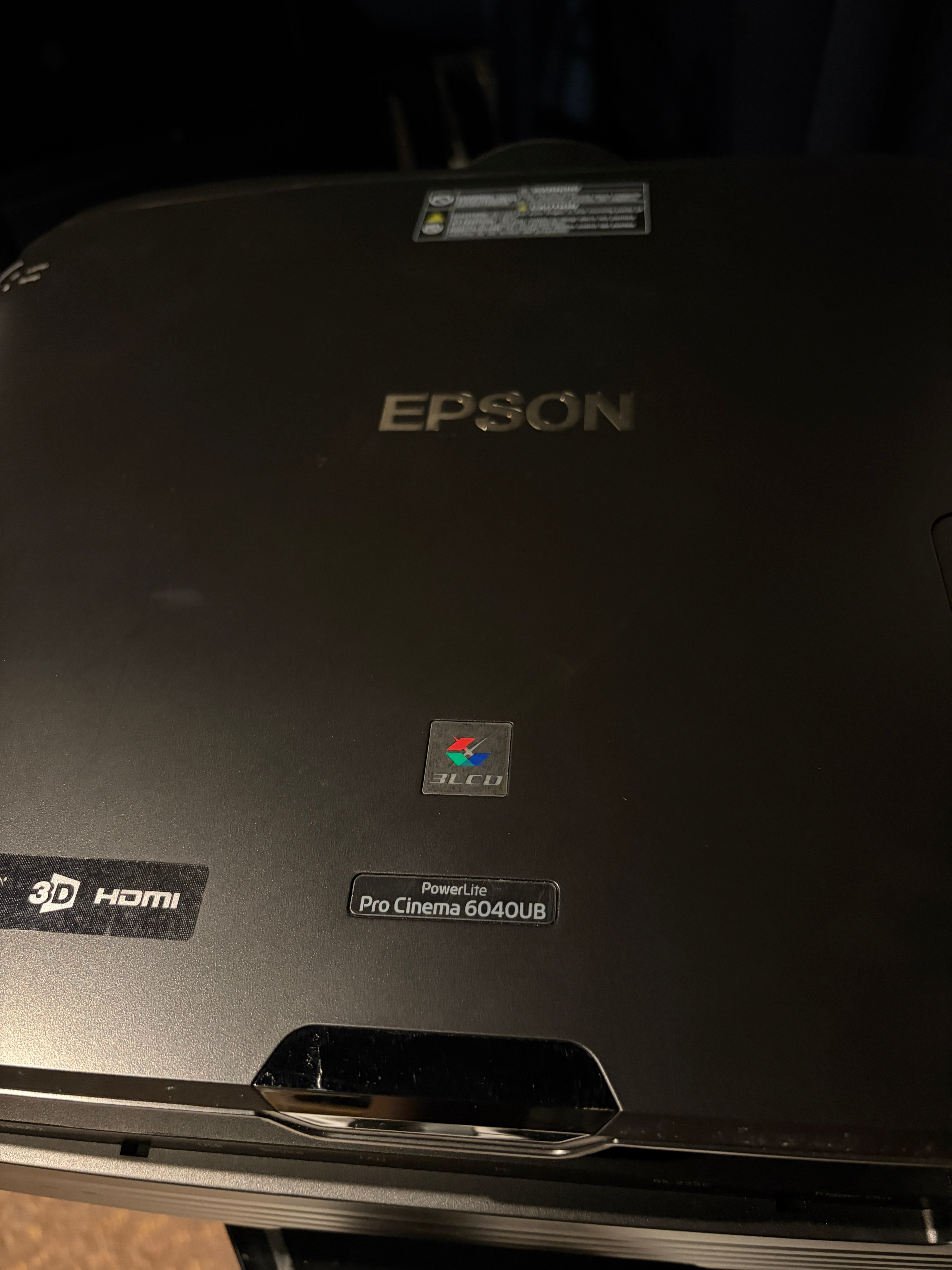 Pre-Owned Epson Pro Cinema 6040UB Projector