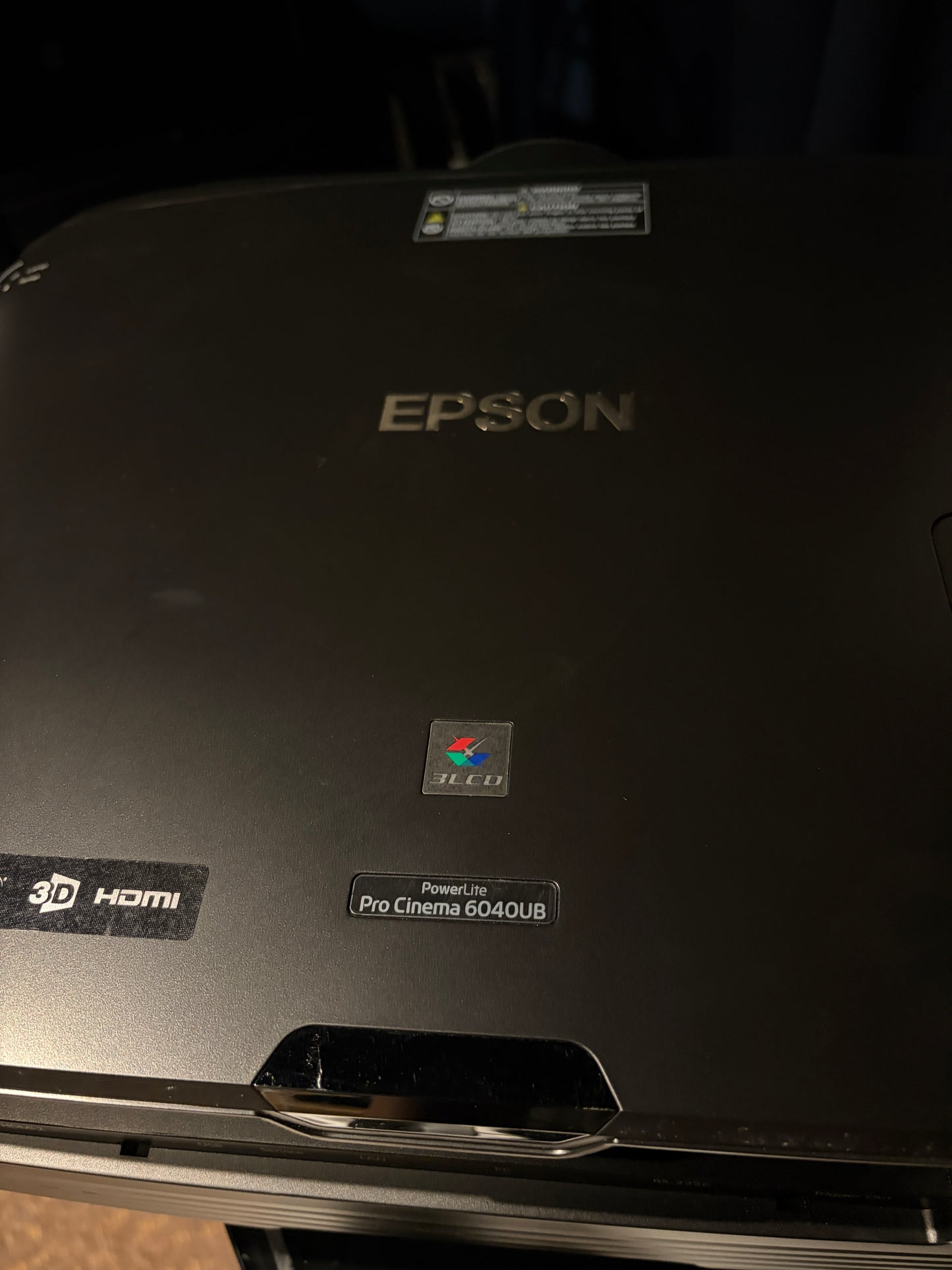 Pre-Owned Epson Pro Cinema 6040UB Projector