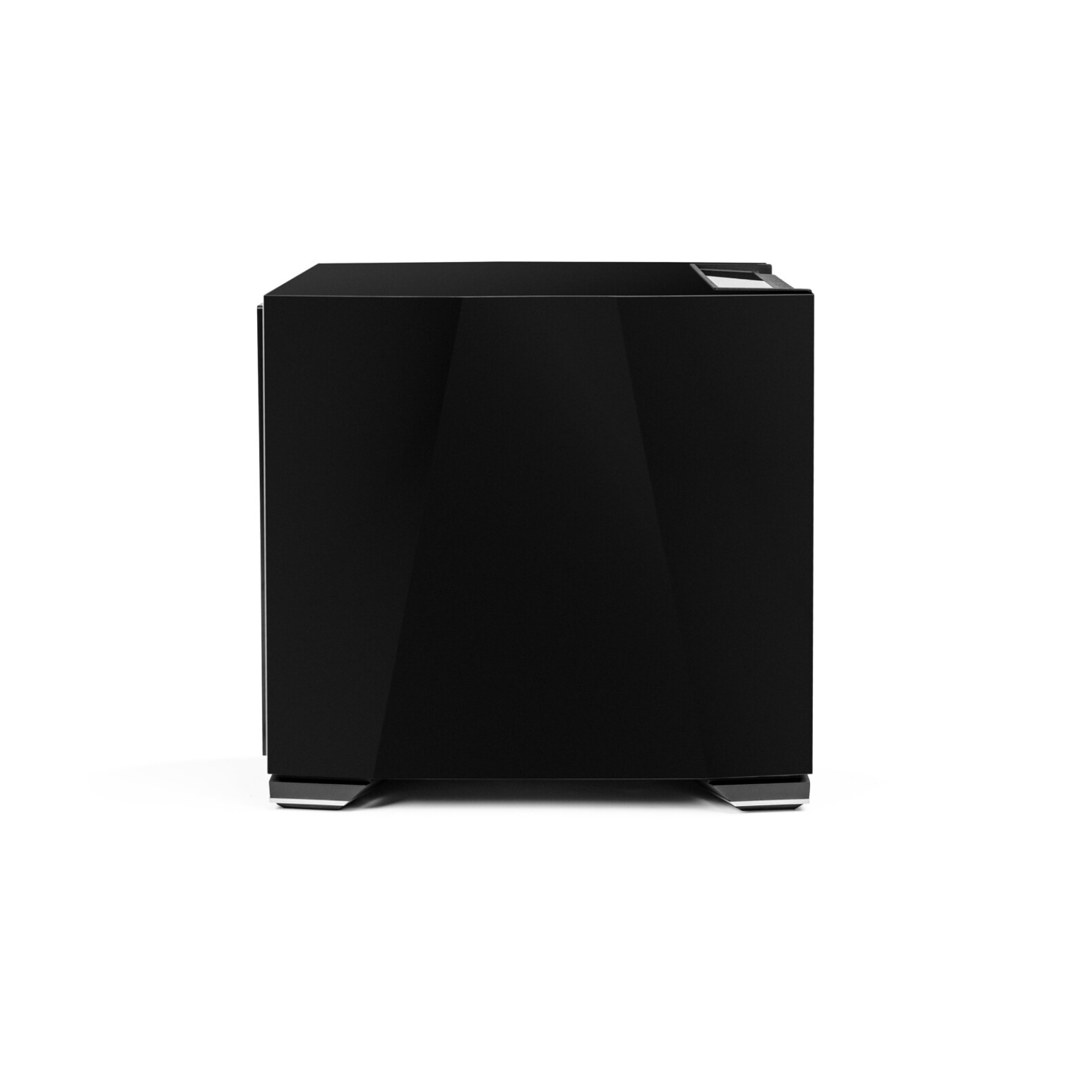 XR11 Subwoofer - Black Walnut