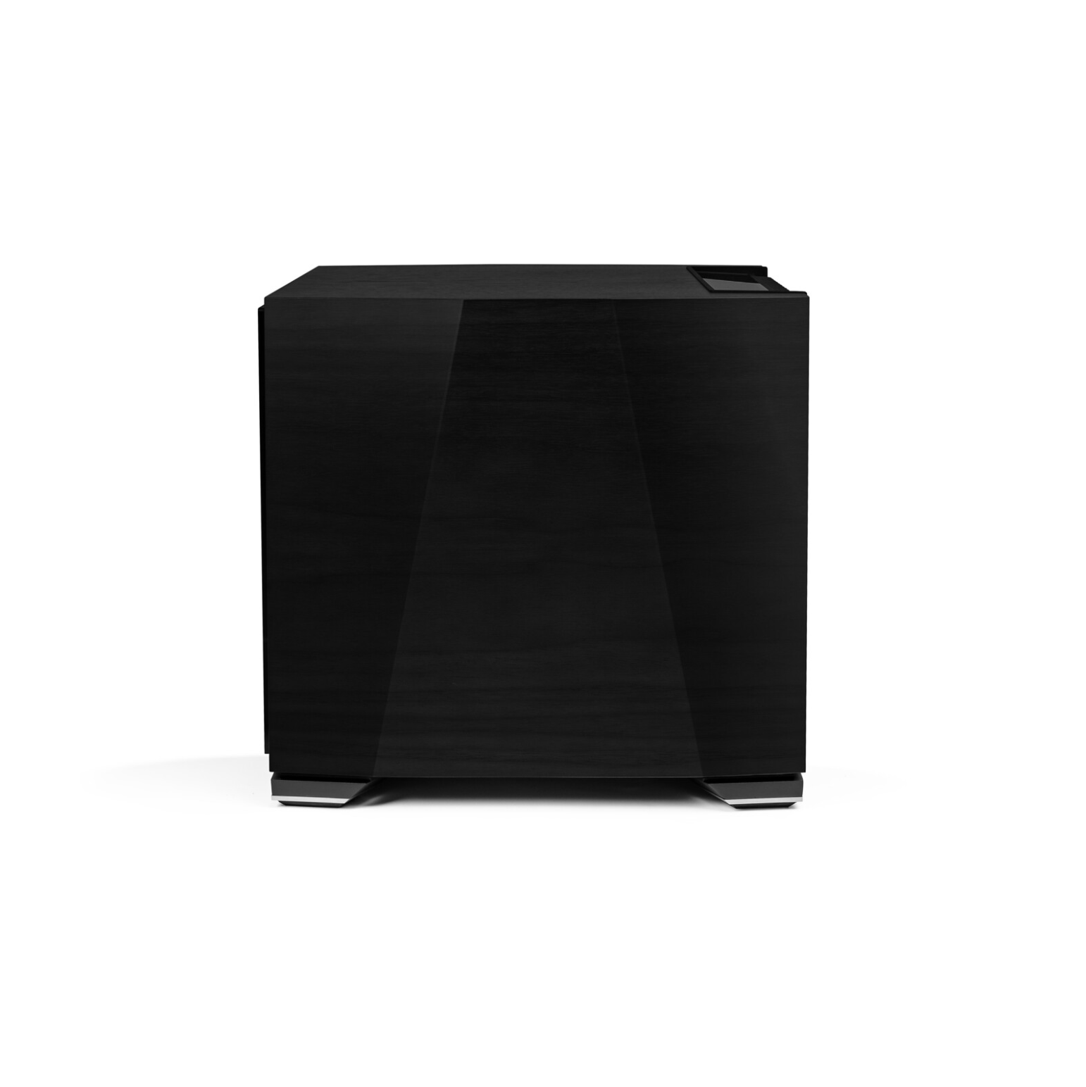 XR11 Subwoofer - Black Walnut