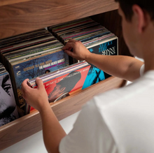 Luxe Turntable Stand - Natural Walnut