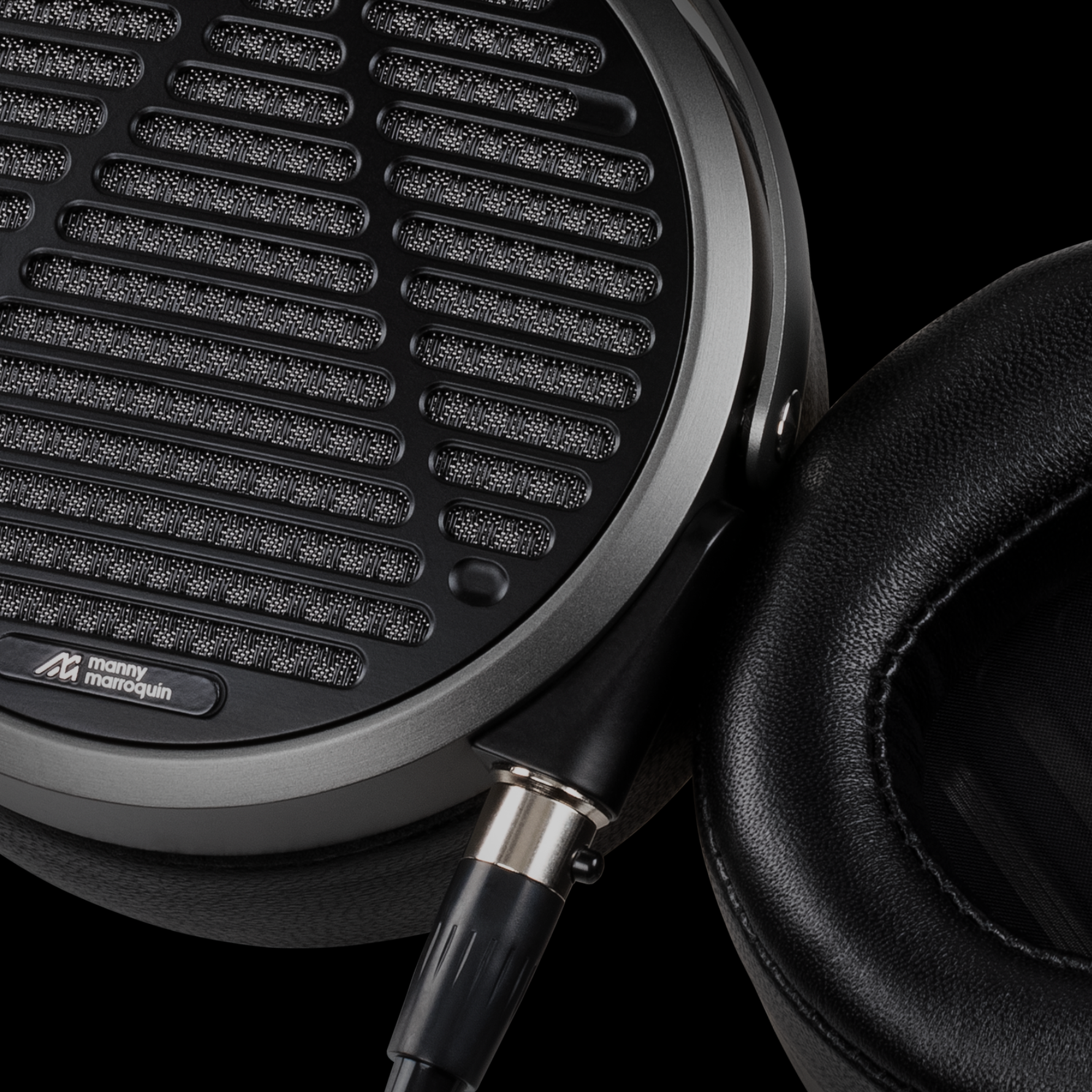 MM-500 Manny Marroquin with Carry Case & 6.3mm Cable