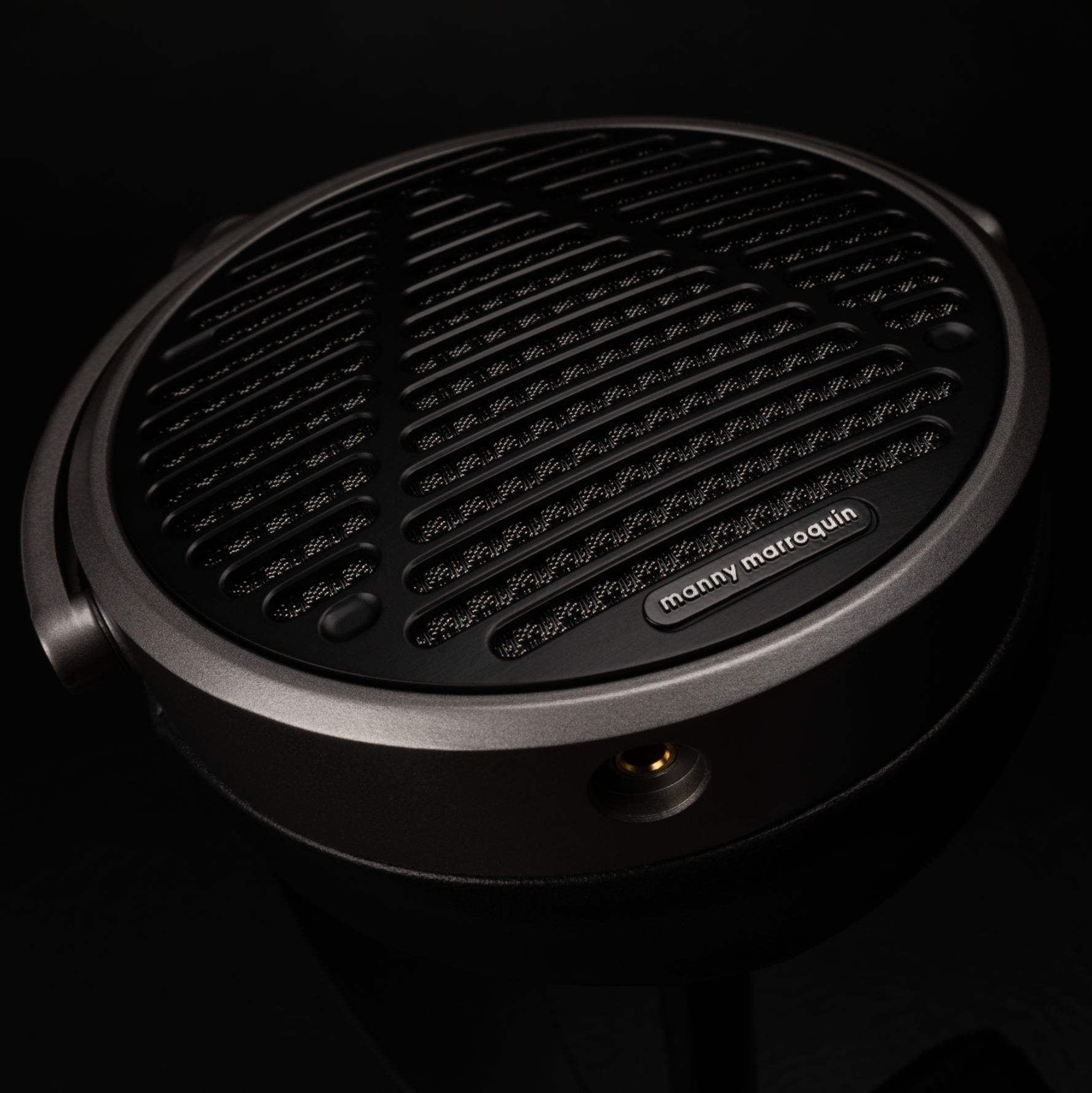 MM-100 Professional Headphones