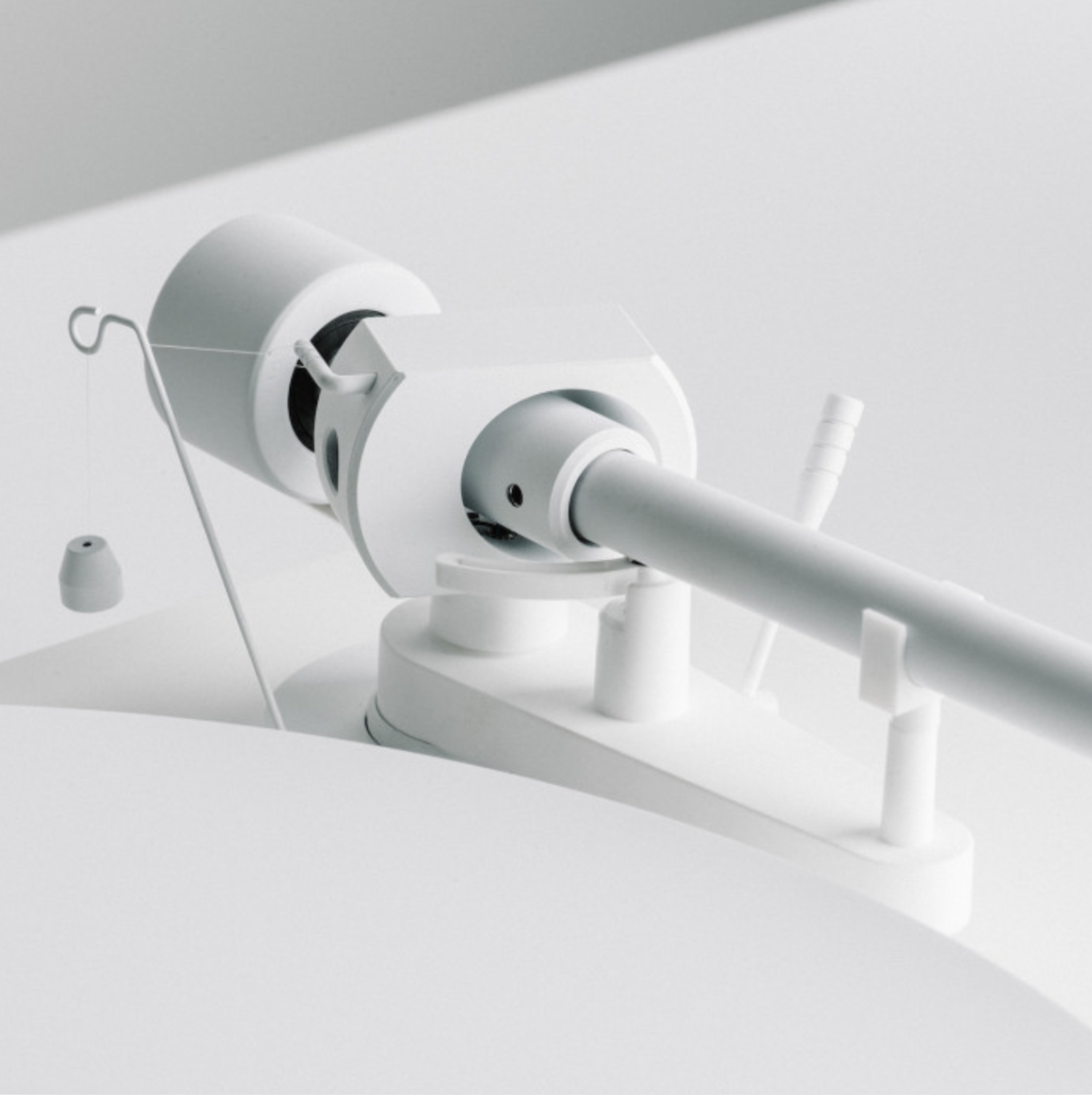 Debut PRO B Balanced Turntable (PICK IT PRO B) - Satin White