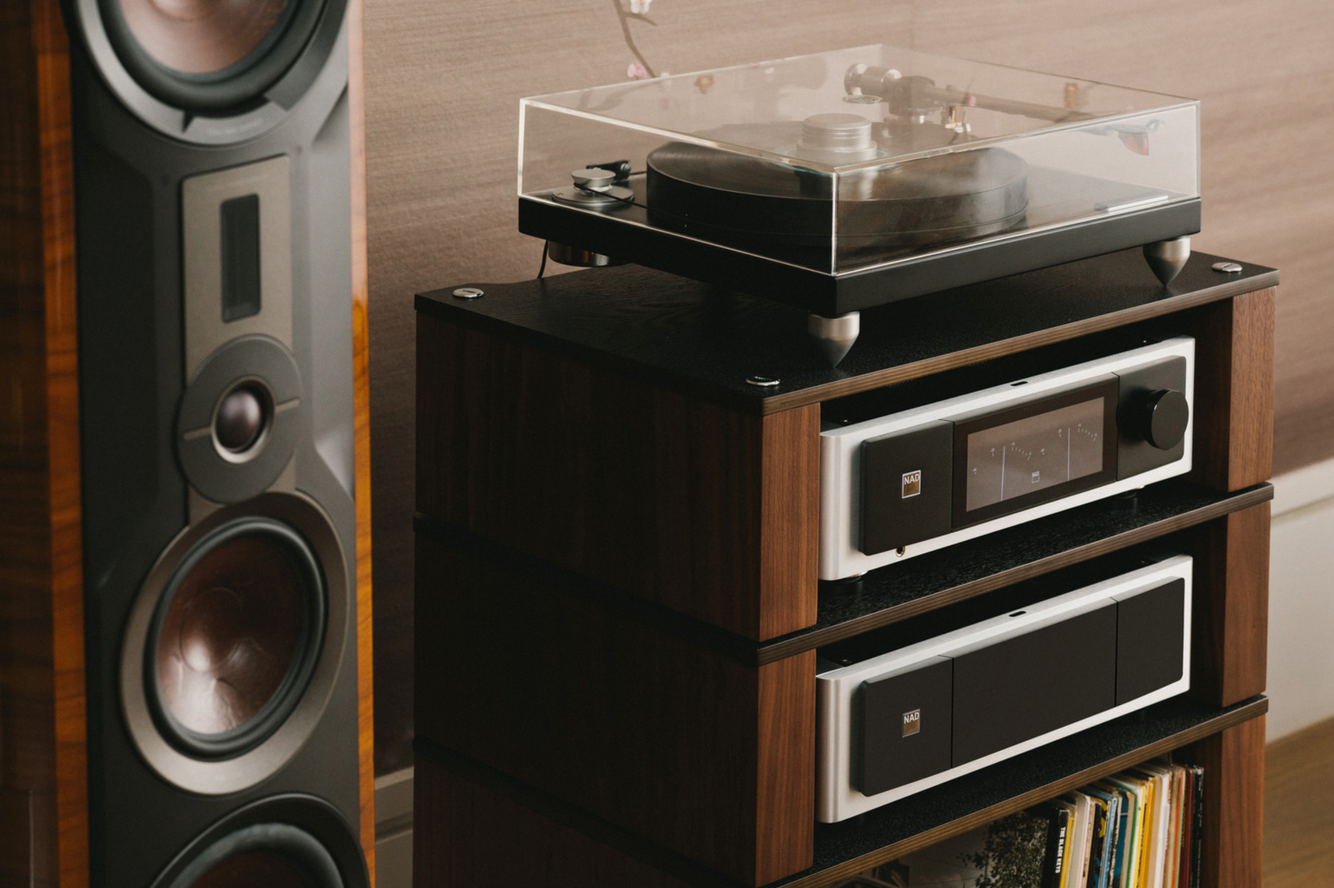 M33 V2 BluOS® Streaming DAC Amplifier