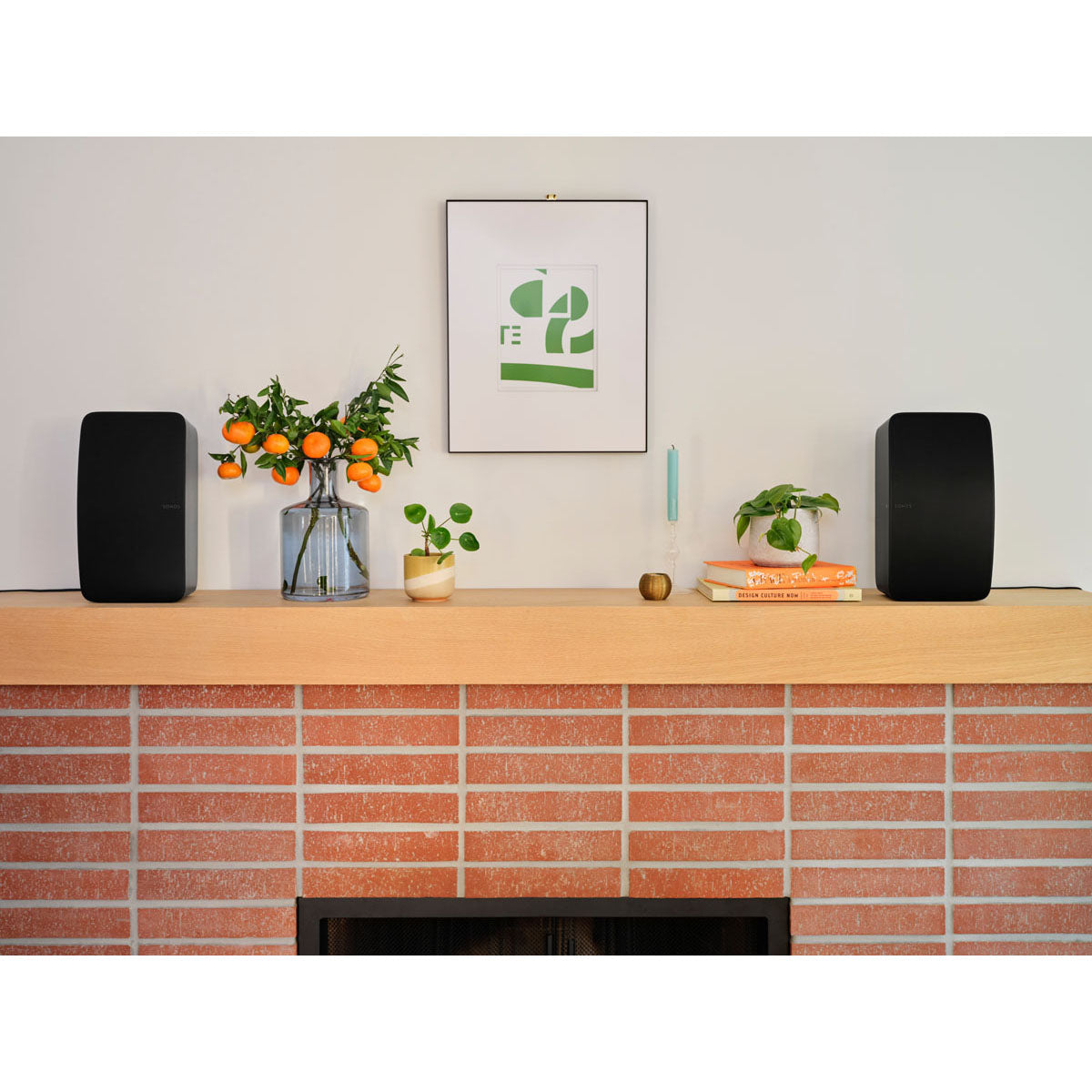 Five_CJ-220126-Sonos_Evergreen-Lifestyle-Mantel-Five-0034-v02-HR-Q2FY22_MST-MST_fid171586